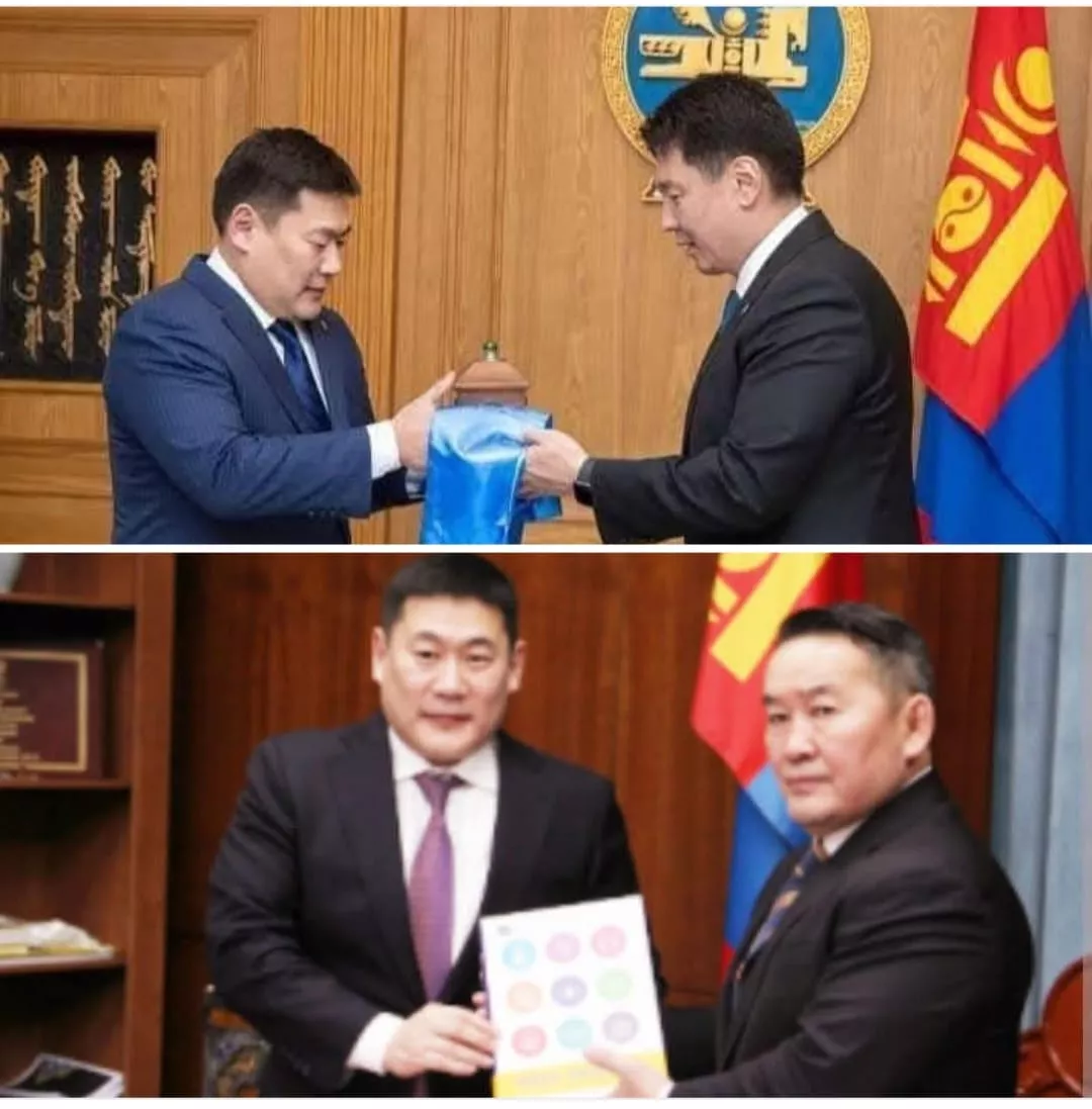 Хоёр ахтай хүний хорвоогийн явдал хэцүү...