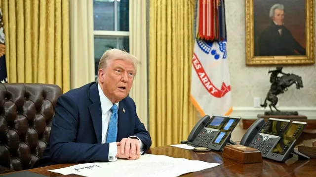Д.Трампын тарифын бодлогыг хүчтэй шүүмжилсэн хэвээр байна