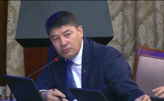 126:1 Тэрбумтан Т.Аубакир