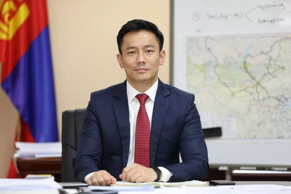 О.Батнайрамдал: Оюу толгойг Монголын хөрөнгийн бирж дээр нээлттэй компани болгох шаардлагатай