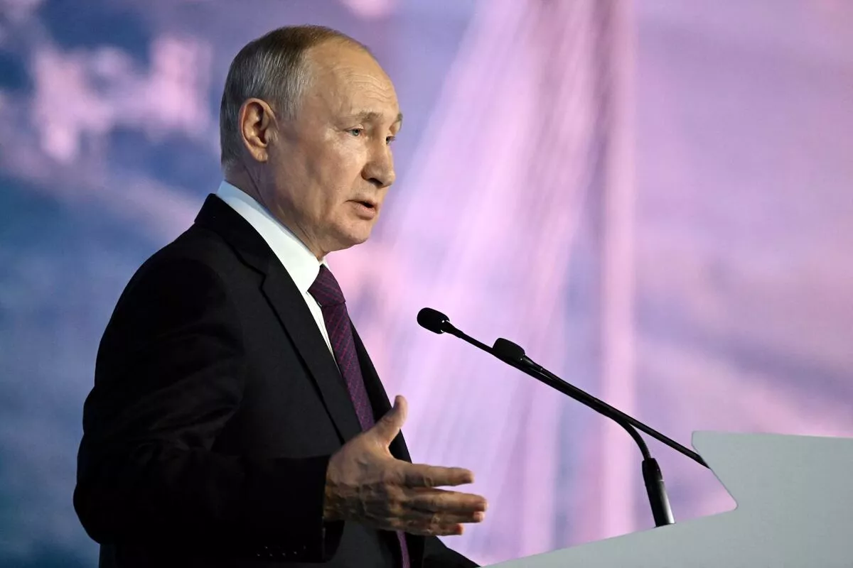 Путин барууны үйлчилгээг “боомилох“ хэрэгтэй гэв