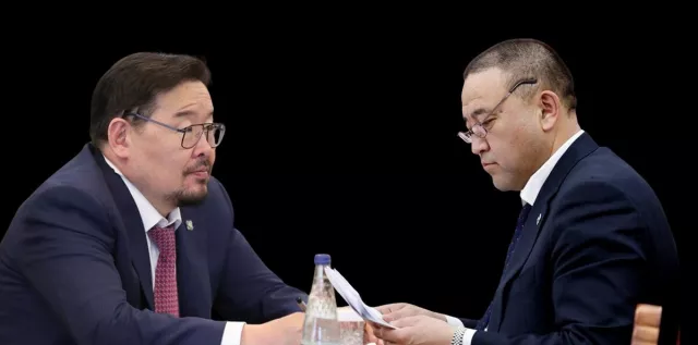 Г.Занданшатар “…Татвар төлөгчдийн мөнгө л гэж бий” гэдэг үгээ Б.Чойжилсүрэнд зориулсан уу?