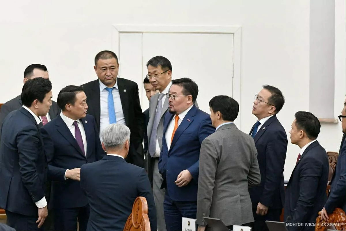 Монголын 2025 оны Улс Төрийн Газар Хөдлөлт