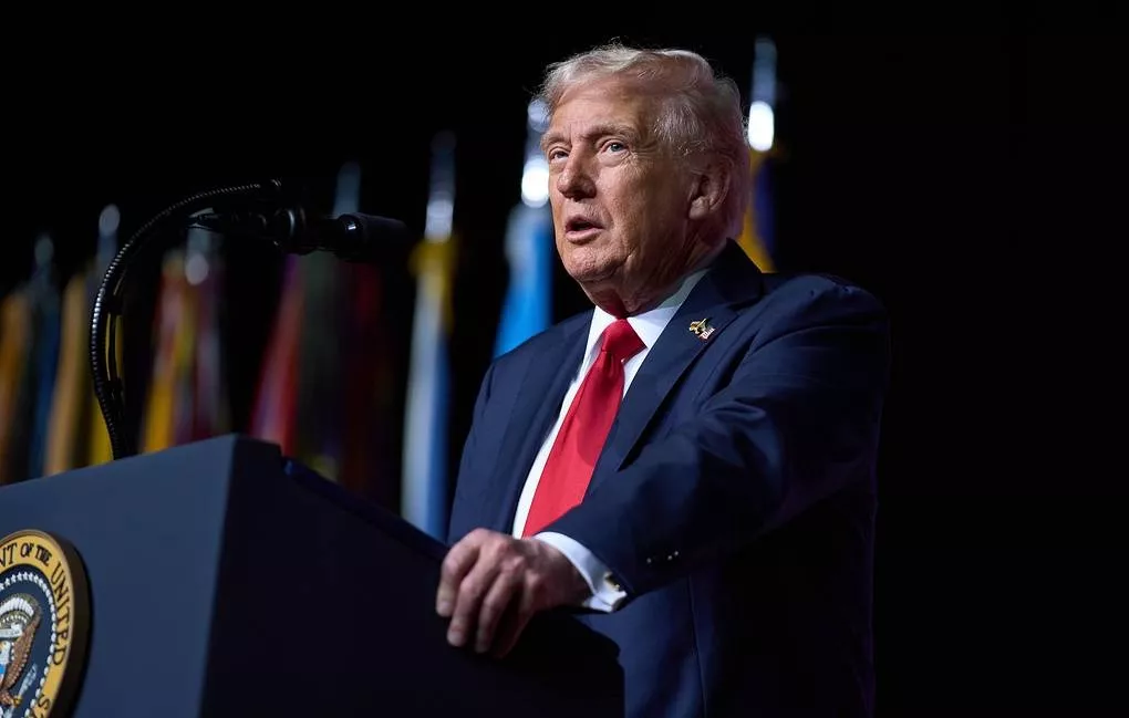 Трамп: АНУ Гренландыг “батлан хамгаалалтын зорилгоор” хяналтдаа авах шаардлагатай