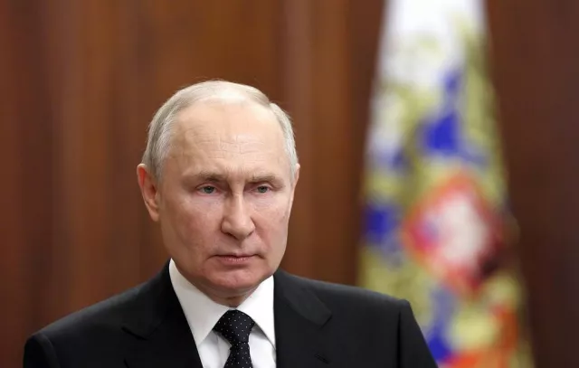 Дайны 4 жил: Путин хэр удаан байлдах вэ?