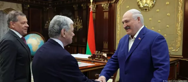 А.Лукашенко 250 хоригдлыг суллажээ