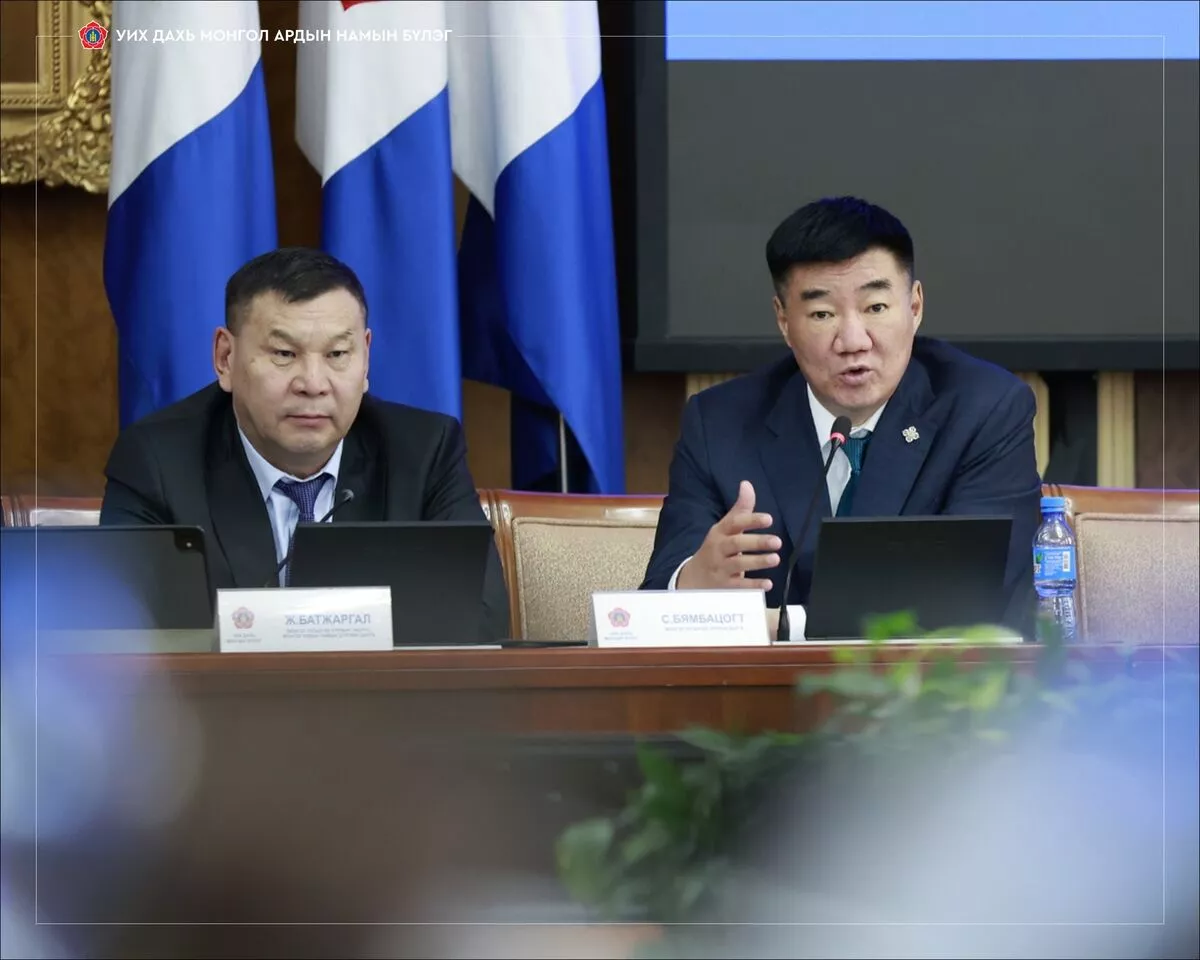 Газрын тосны үнэ 109 ам.доллар хүрч, манай улсын АИ-92 шатахуун 42 хоногийн нөөцтэй байна гэв