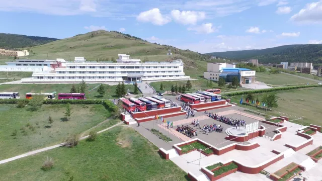 “МОНГОЛЫН ХҮҮХДҮҮД” хүндэтгэлийн тоглолт тун удахгүй...