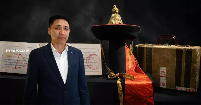 Б.Цолмон: Манай музей хутагтуудын эдэлж хэрэглэж байсан зүйлсээр сан хөмрөгөө баяжуулсаар ирсэн