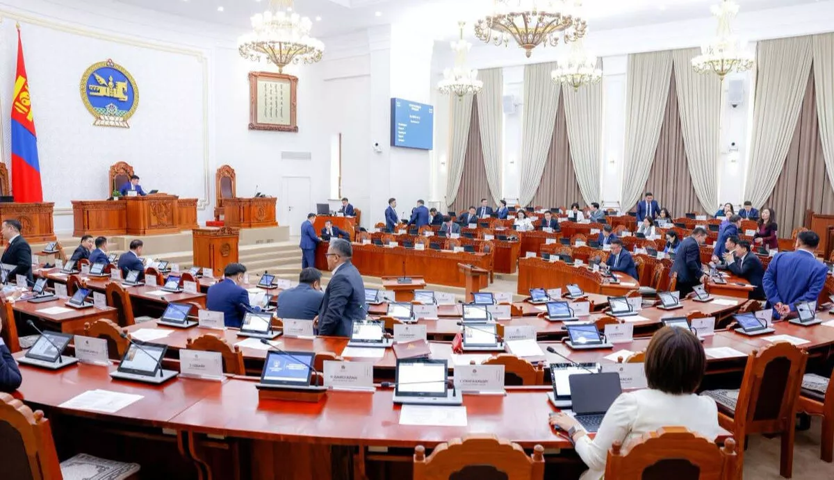 Хоёр сая хүртэлх хувийн орлого дээр татвар төлөх заалт 2028 оноос хэрэгжинэ