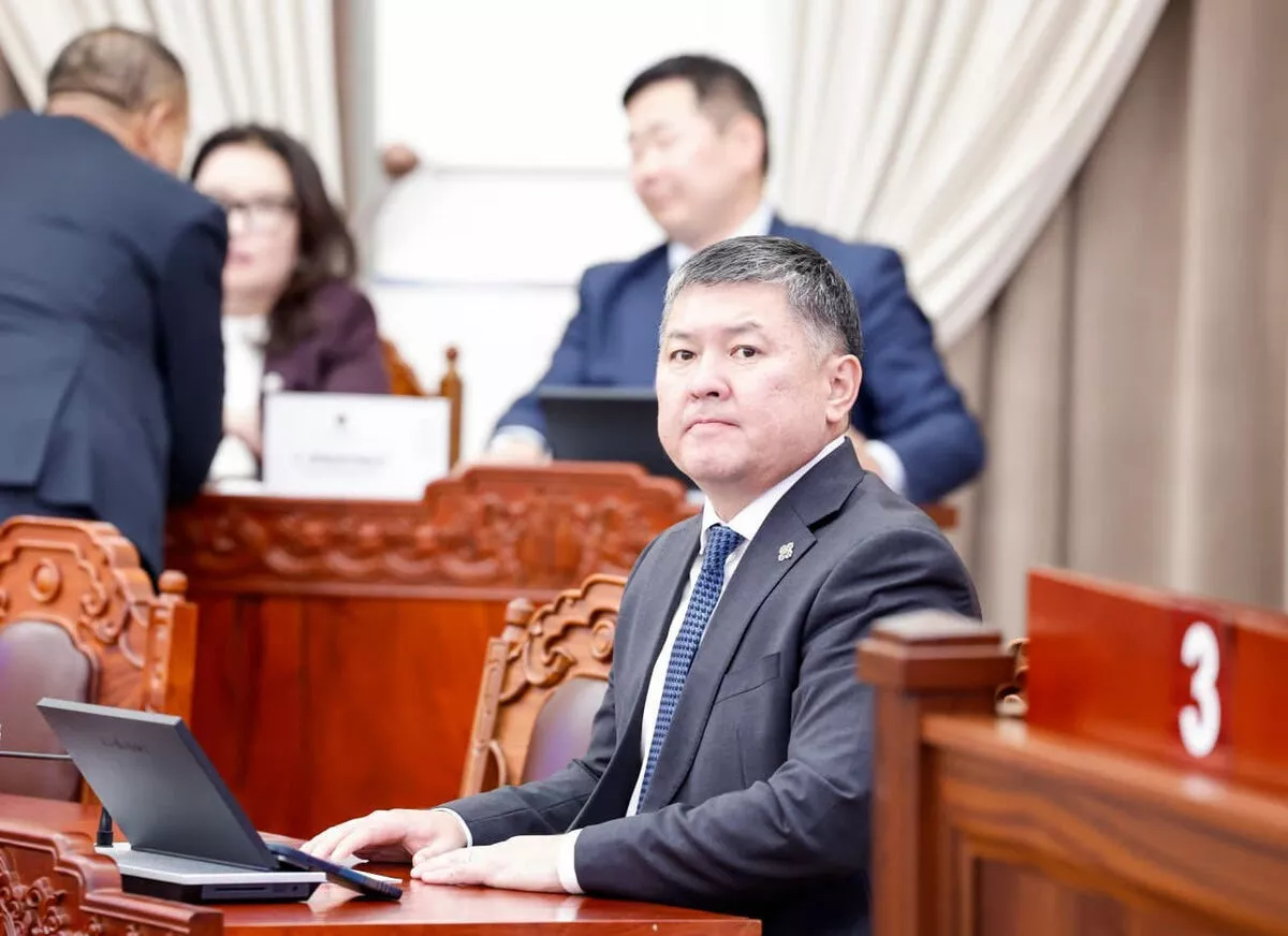 У.Отгонбаяр: Гал гарсан өдөр би Улаанбаатар хотод, чуулганы хуралдаанд оролцож байсан