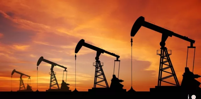 МОНГОЛЧУУД НЕФТЬ БОЛОВСРУУЛАХ ҮЙЛДВЭРТЭЙ БОЛОХЫГ ХҮСЧ БАЙНА
