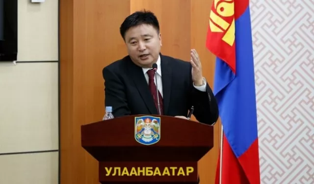 Су.Батболд Ерөнхий сайдын өгсөн үүргийг "нохой хуцсан чинээ" тоосонгүй