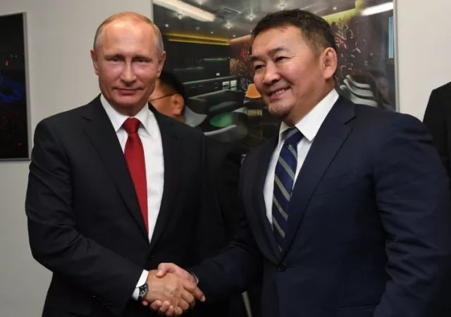 Владимир Путин, Халтмаагийн Баттулга нар уулзана