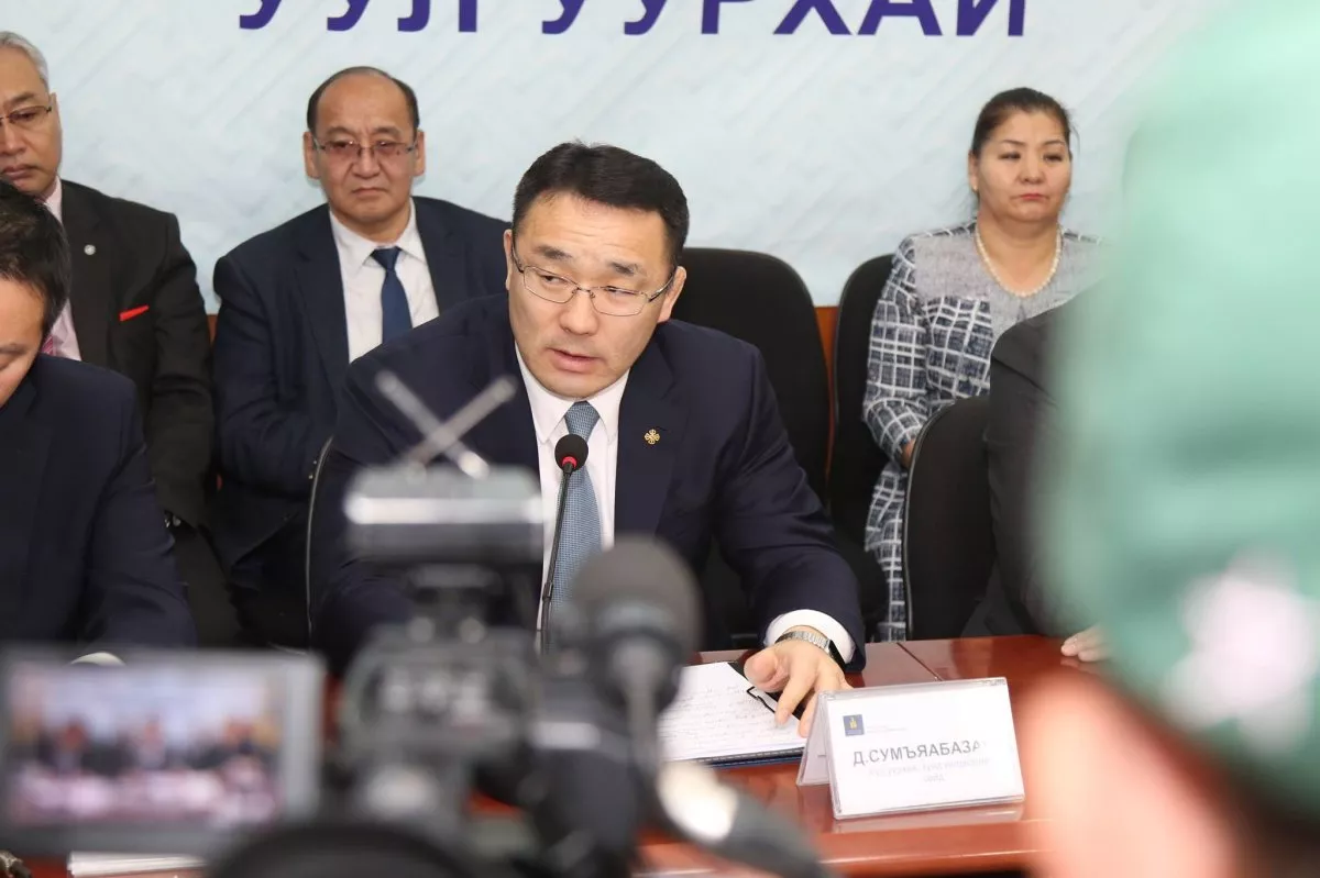 Д.Сумъяабазар: Уул уурхайн салбар 1 их наяд 416 тэрбум төгрөг төсөвт төвлөрүүлсэн