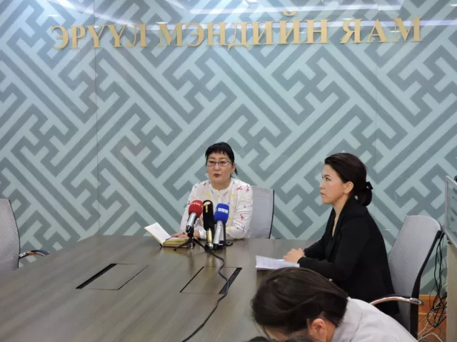 ЭРҮҮЛ МЭНДИЙН БАЙГУУЛЛАГУУД ХЭВИЙН АЖИЛЛАЖ БАЙНА
