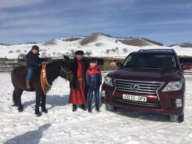 Тэрбум тэрбумын тендер “ИДДЭГ” Б.Цогтгэрэлийг "Орхон-АЗЗА" ТӨХК-ийн захирлаар томилж болох уу? 