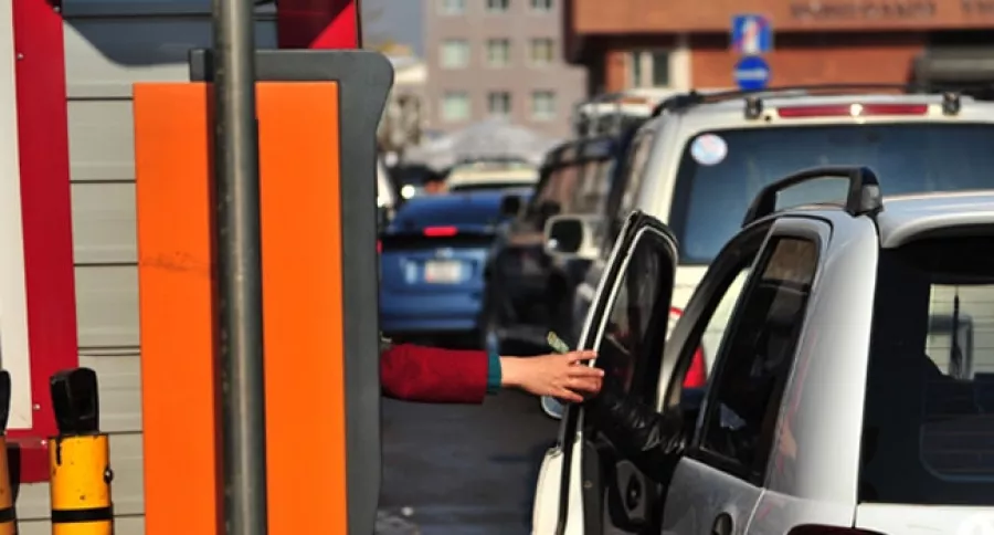 	 Алга дарам газрыг ч авто зогсоол болгочихоод ард иргэдийн мөнгийг шулж амьдрахаа болиоч!