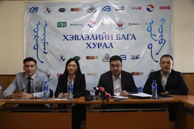Эрдэнэтийг цогц үйлдвэрлэлийн хот болгох үйлсэд залуус нэгдлээ