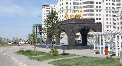 МАРШАЛ ТАУНД ЗОРЧИГЧТОЙ ЛИФТ ЗООРИЙН ДАВХАРЛУУ УНАЖЭЭ