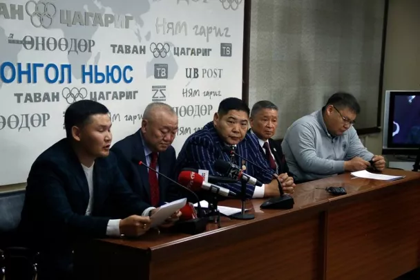 Сүмо бөхийн холбоо 25 жилийн ойгоо нийгмийн оролцоотой тэмцээн, уралдаанаар эхлүүлж байна