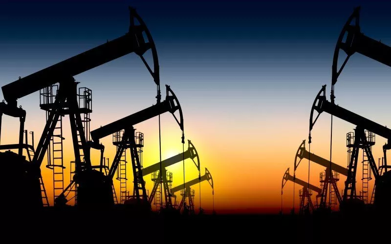 Нефтийн дэлхийн зах зээлийн үнэ буурсаар байна
