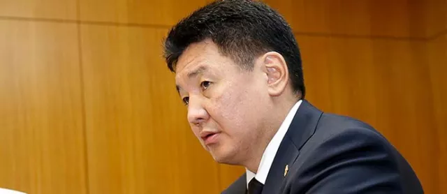 У Хүрэлсүхийг АВЧ ҮЛДСЭН 40 ГИШҮҮН хэн хэн байв