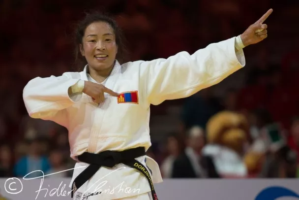 Доржсүрэнгийн Cумъяа "World Masters"-д завсаргүй 4 түрүүллээ
