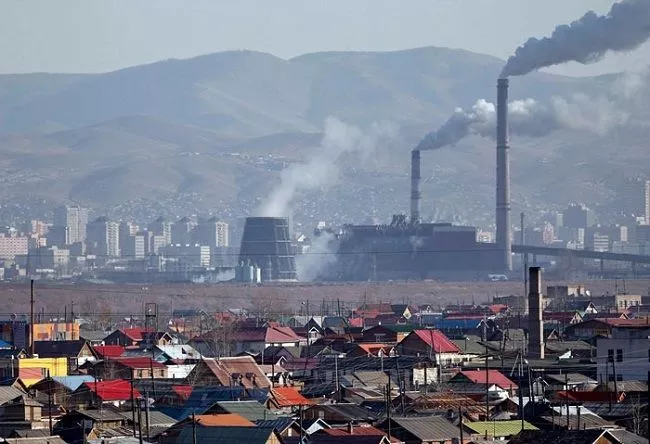 Нийслэлийн дөрвөн цэгт агаарын бохирдол стандартыг давсан байна
