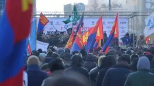 Монголчууд жагсах эрхээ эдэлж сурч байна…