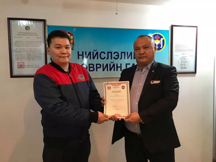 Нийслэлийн тээврийн газраас авто үйлчилгээ эрхлэгч иргэд, байгууллагуудад ангиллын гэрчилгээ олгож байна