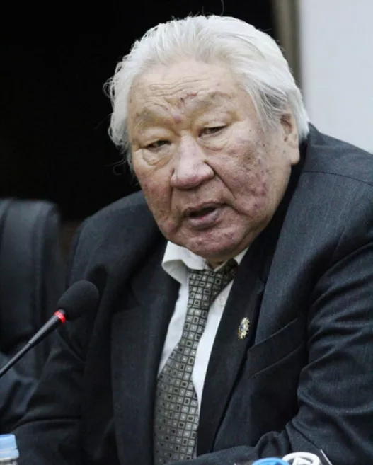 Д.Бямбасүрэн: Гадны захиалгат бүлэглэл Үндсэн хуулийг өөрчлөх эрхгүй