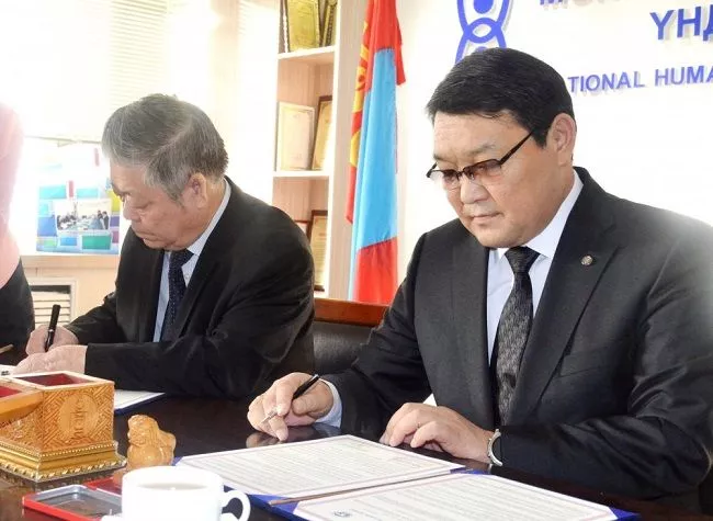 Тоноглолтой өрөөнөөс бусад газарт мөрдөн байцаалт авбал хууль бус гэж үзнэ гэв
