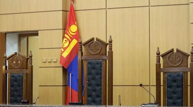 Үндэслэлгүйгээр хөрөнгөжсөн гэх зургаан шүүгчийн бүрэн эрхийг түдгэлзүүлэхээс татгалзжээ