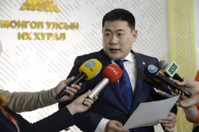 Л.Оюун-Эрдэнэ: “Эрдэнэт” үйлдвэрийг мэдээллийг нууцаас гаргалаа