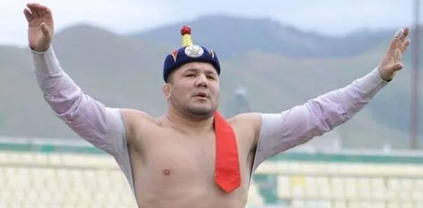 УЛСЫН НАЧИН Б.СЕРИК МӨНГӨН МЕДАЛЬ ХҮРТЖЭЭ