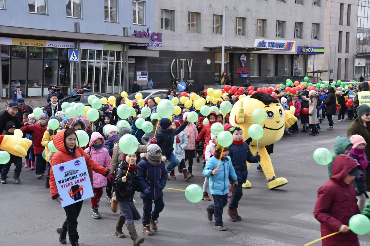 “НЭГ ХОРОМ” ЖАГСААЛД 1000 ХҮҮХЭД, ҮНДЭСНИЙ ҮЙЛДВЭРЛЭГЧИД ОРОЛЦЛОО