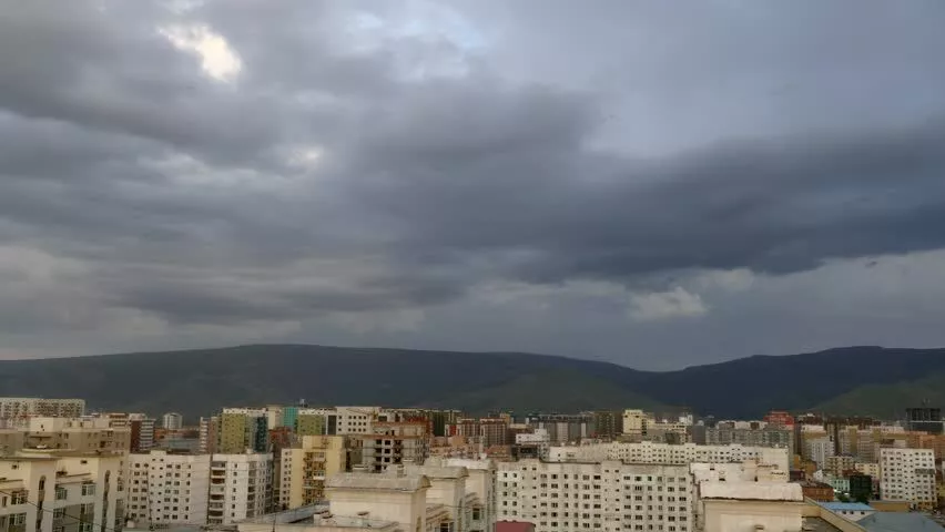 Улаанбаатарт өдөртөө 10-12 градус дулаан байна