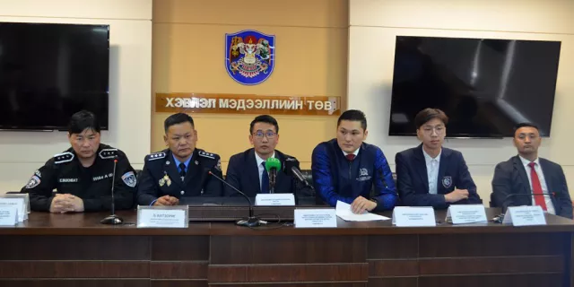 Хүүхдийн баярыг автомашингүй тэмдэглэж, хүүхэд багачуудаа зам тээврийн ослоос урьдчилан сэргийлэхийг уриалав