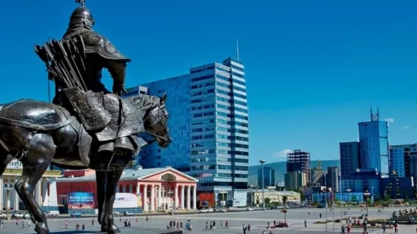 Улаанбаатарт 21-23 хэм дулаан байна