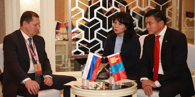 Шутенков Игорь Юрьевич: Улаанбаатарын утаа, агаарын бохирдол багасч өөр өнгө төрхтэй болсон байна