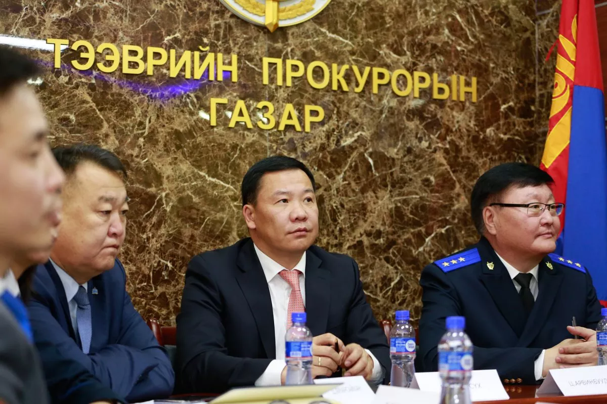 НИЙТИЙН ТЭЭВРИЙН ҮЙЛЧИЛГЭЭ, АЮУЛГҮЙ БАЙДЛЫГ САЙЖРУУЛНА
