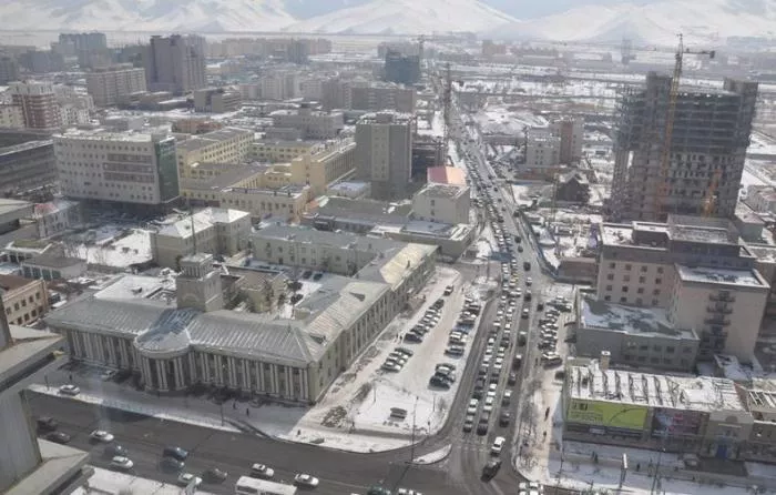 Улаанбаатарт -9 хэм хүйтэн