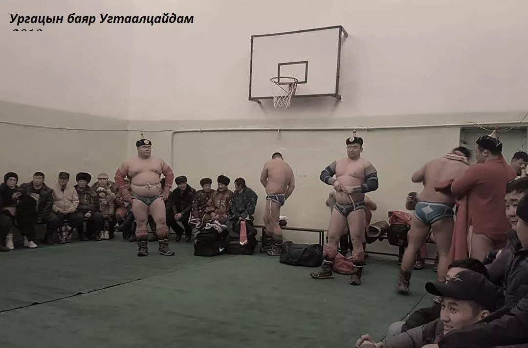 Допингийн асуудалд холбогдсон Э.Оюунболд Угтаалцайдамын барилдаанд түрүүлжээ