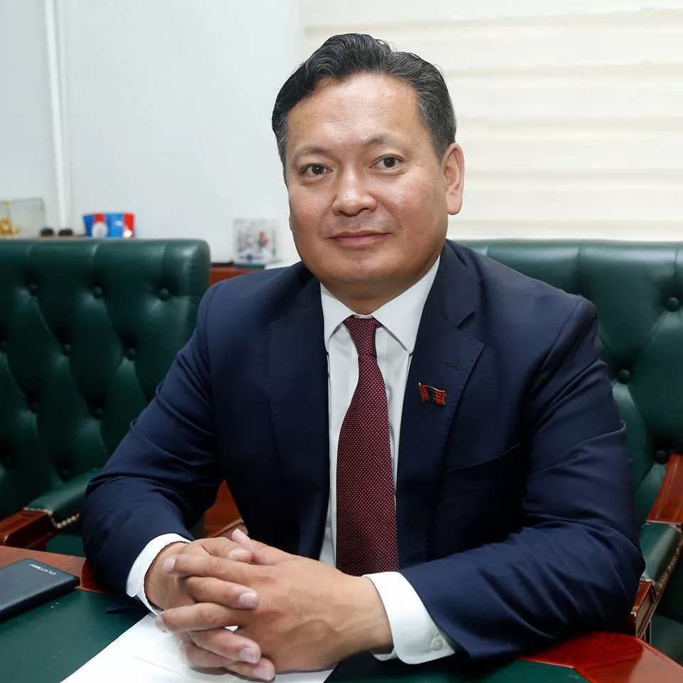 Х.Баярхүү: Нэг автомашин нэг дугаартай болно