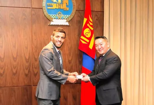 Саид Моллай Израйльд очиж барилдах уу?