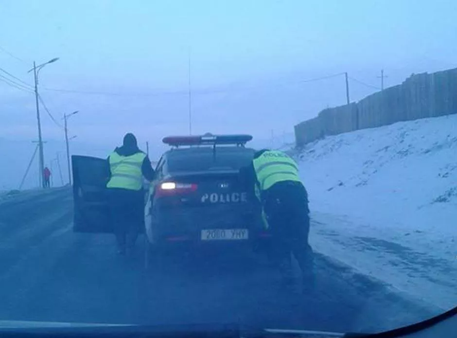  Муу төрийн сайн цагдаа            