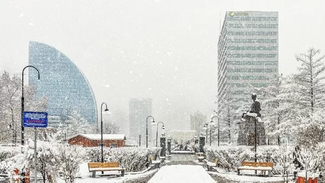 Улаанбаатарт 15 хэм хүйтэн байна