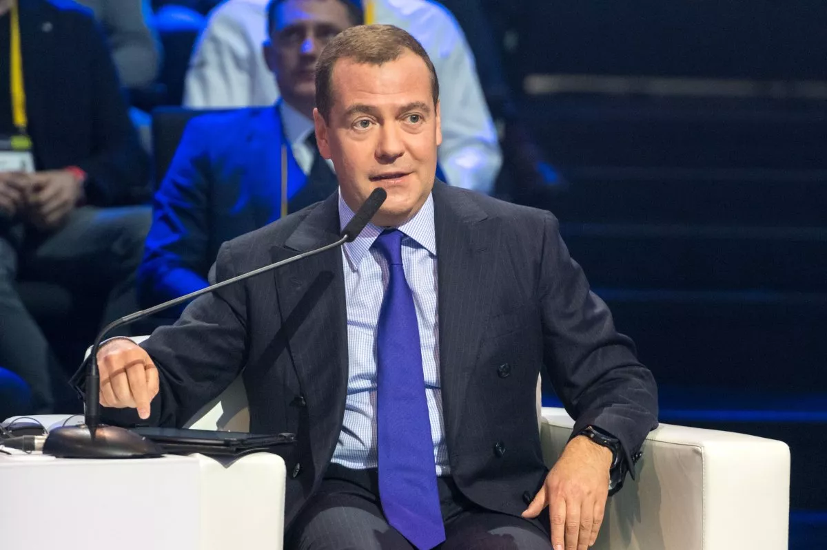ОХУ-ын Засгийн газар бүрэн бүрэлдэхүүнээрээ огцорлоо
