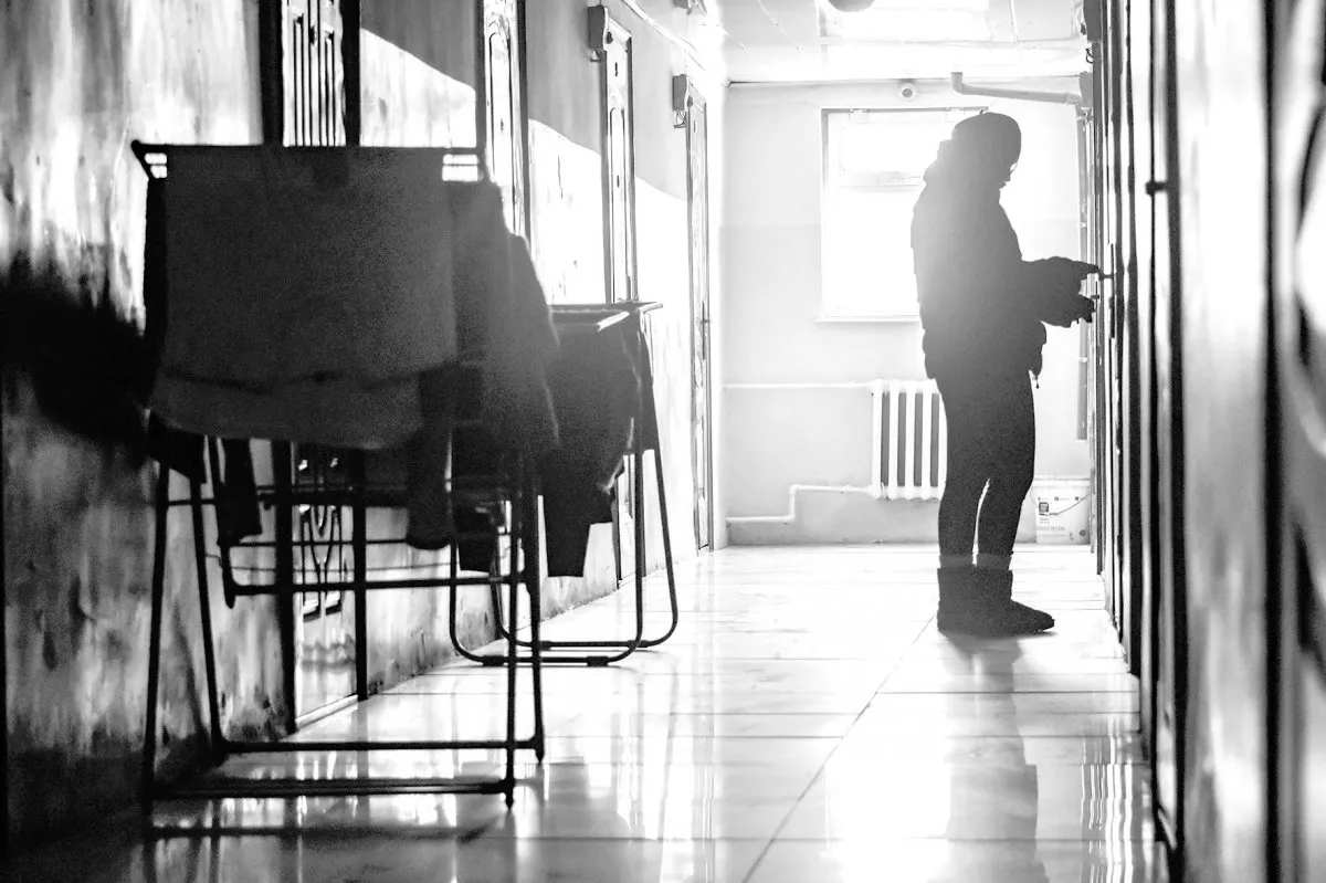 	 Толгой хоргодох боломж ба ахадсан үнэтэй нийтийн байр